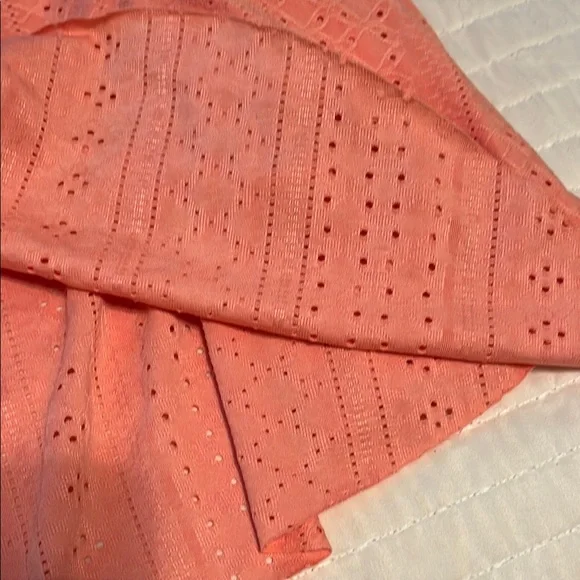 Pink/Peach Flutter Sleeve Tie Front Peplum Blouse Eyelet Material 2X - Picture 9 of 11